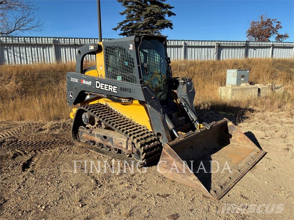 John Deere 333E 履带式装载机