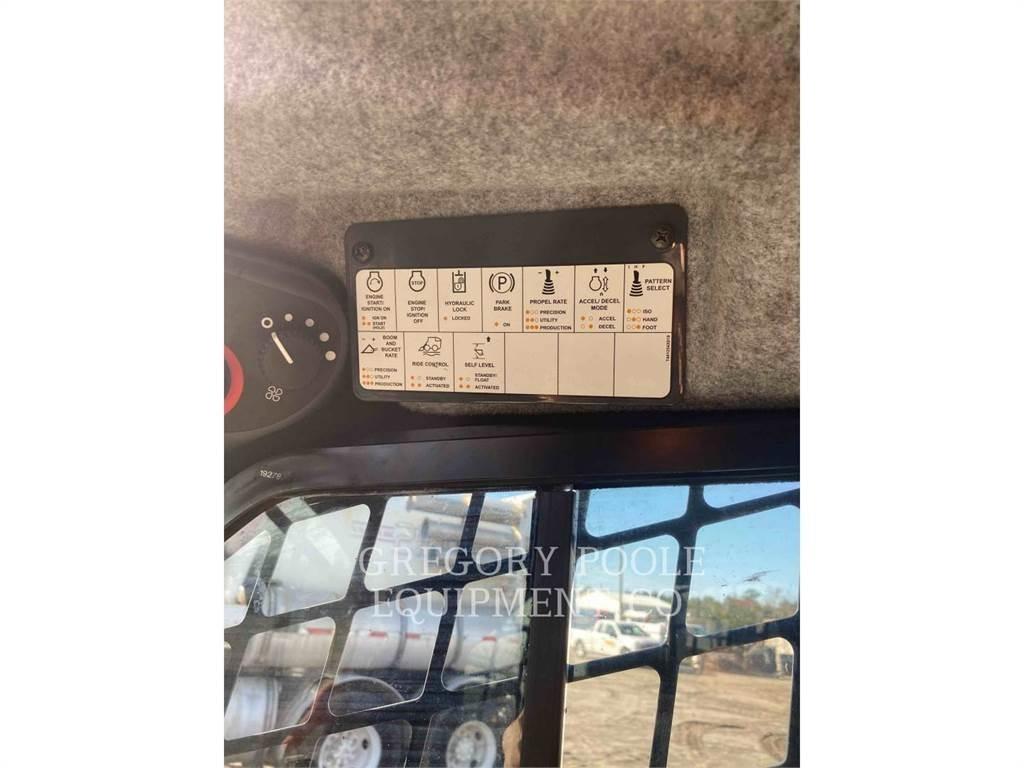 John Deere 333G 履带式装载机