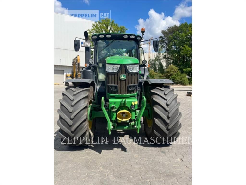 John Deere 6195R 集运机