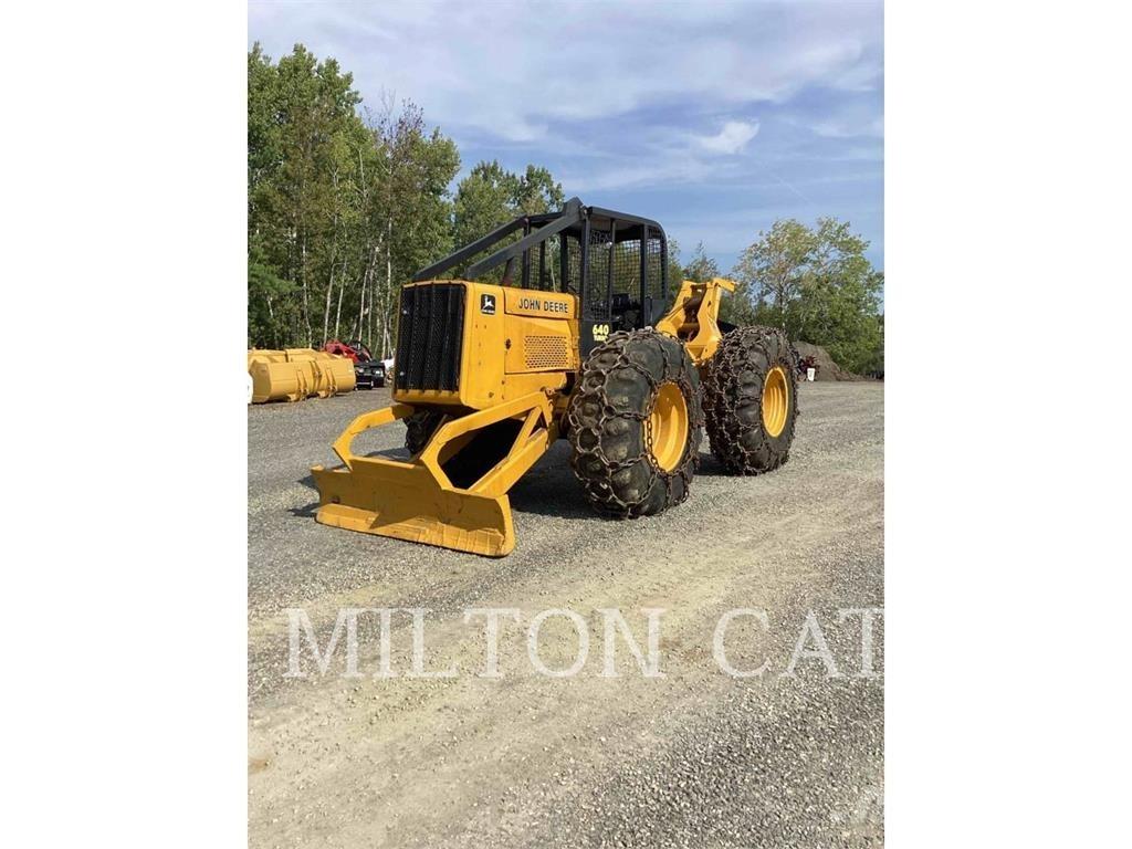 John Deere 640 粉碎机