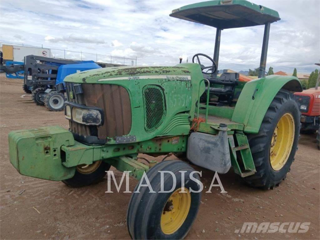 John Deere 6415 拖拉机/农用车
