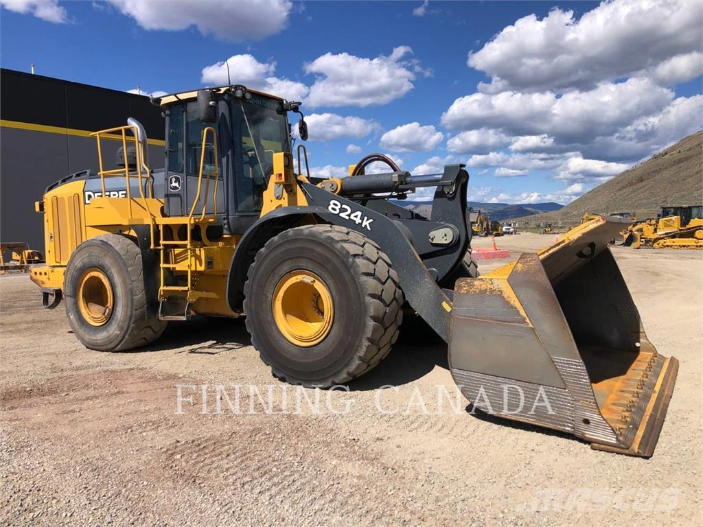 John Deere 824K 轮式装载机