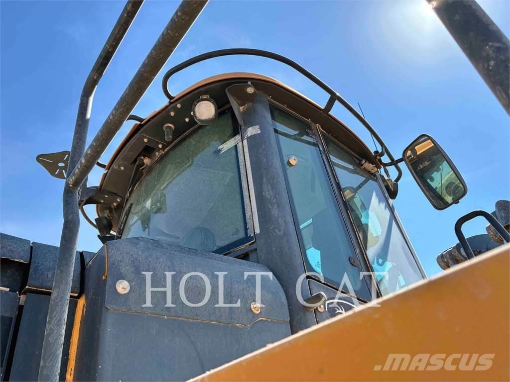John Deere 844K III 轮式装载机