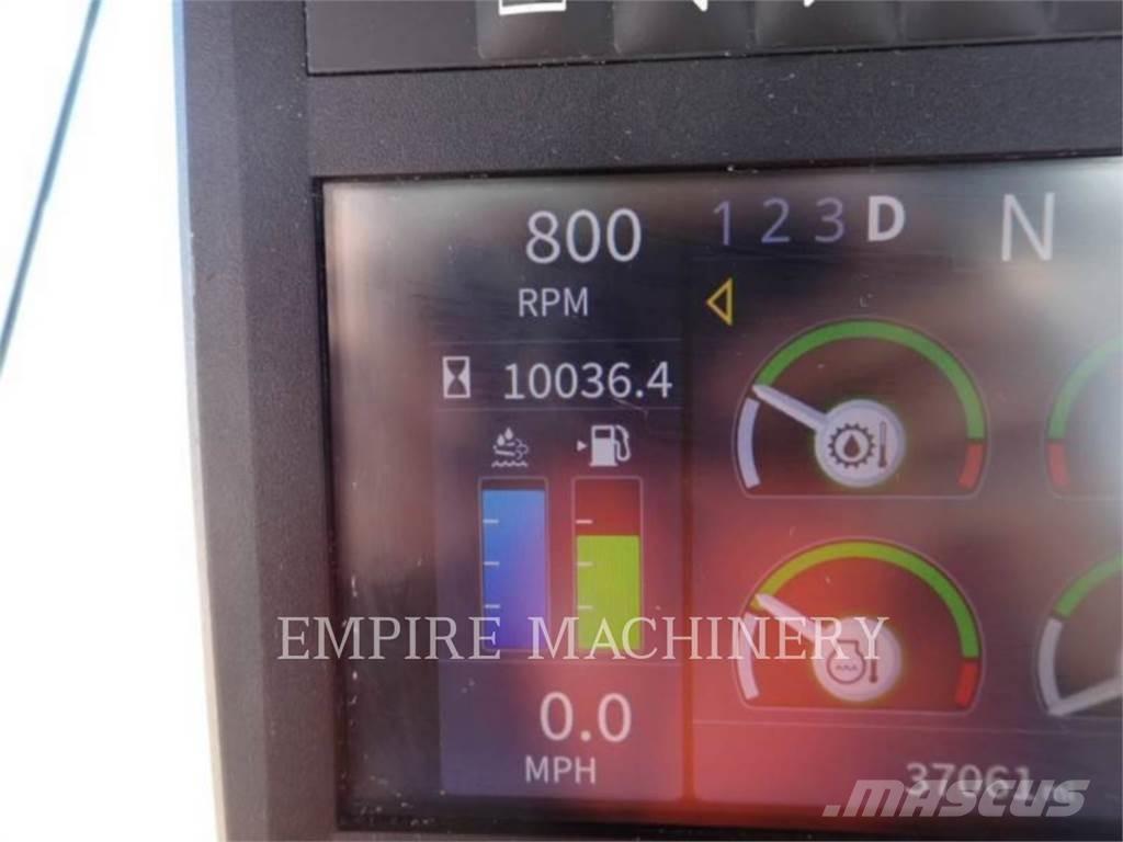 John Deere 844P 轮式装载机
