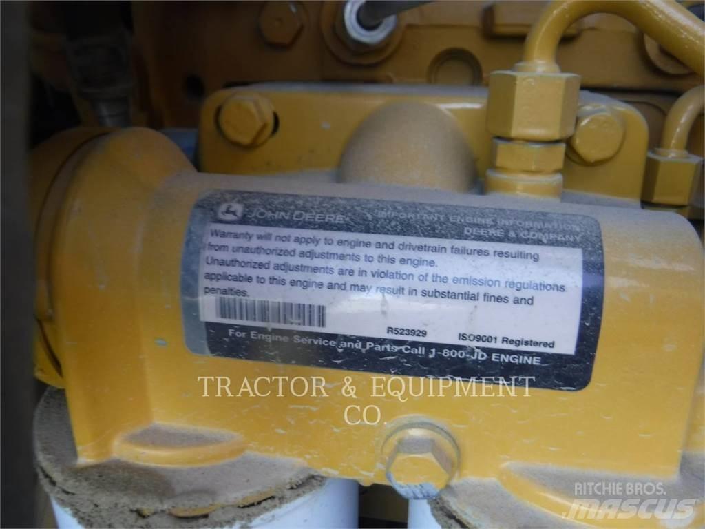 John Deere 872G 平地机/推土机