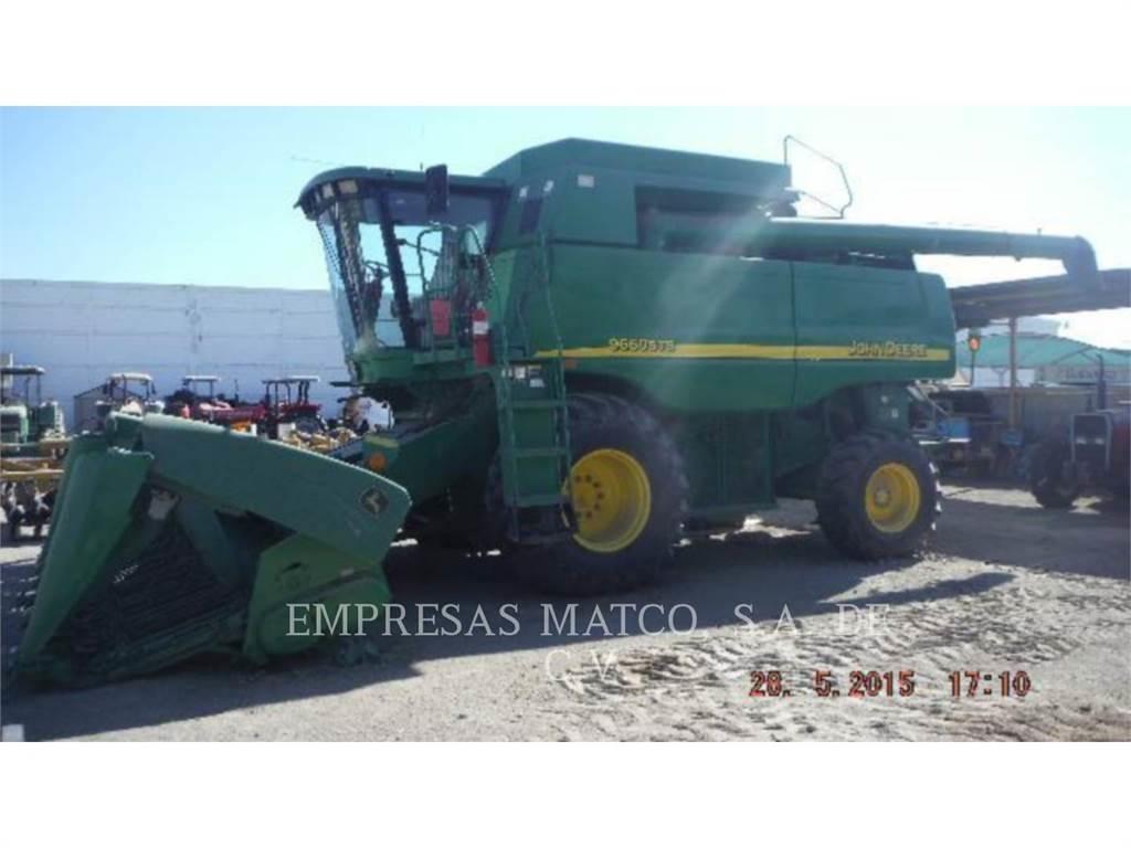 John Deere 9660 STS 联合收割机