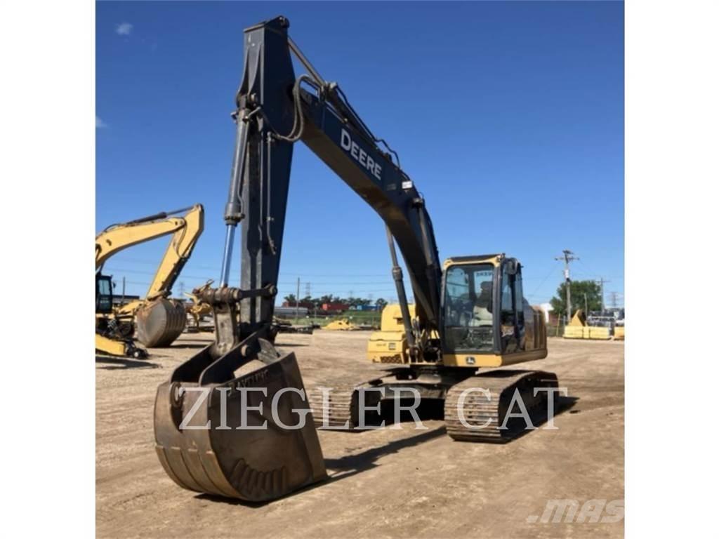 John Deere & CO. 200D 履带挖掘机
