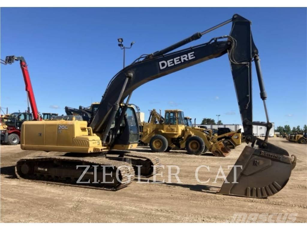 John Deere & CO. 200D 履带挖掘机