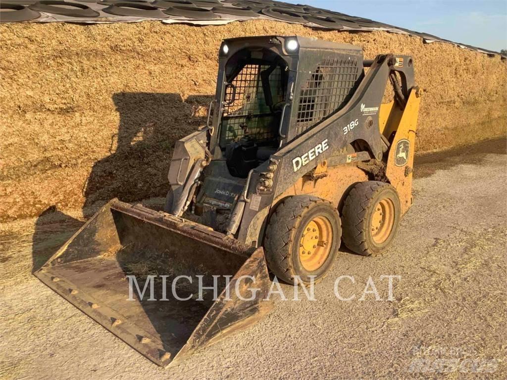 John Deere & CO. 318G 滑移装载机
