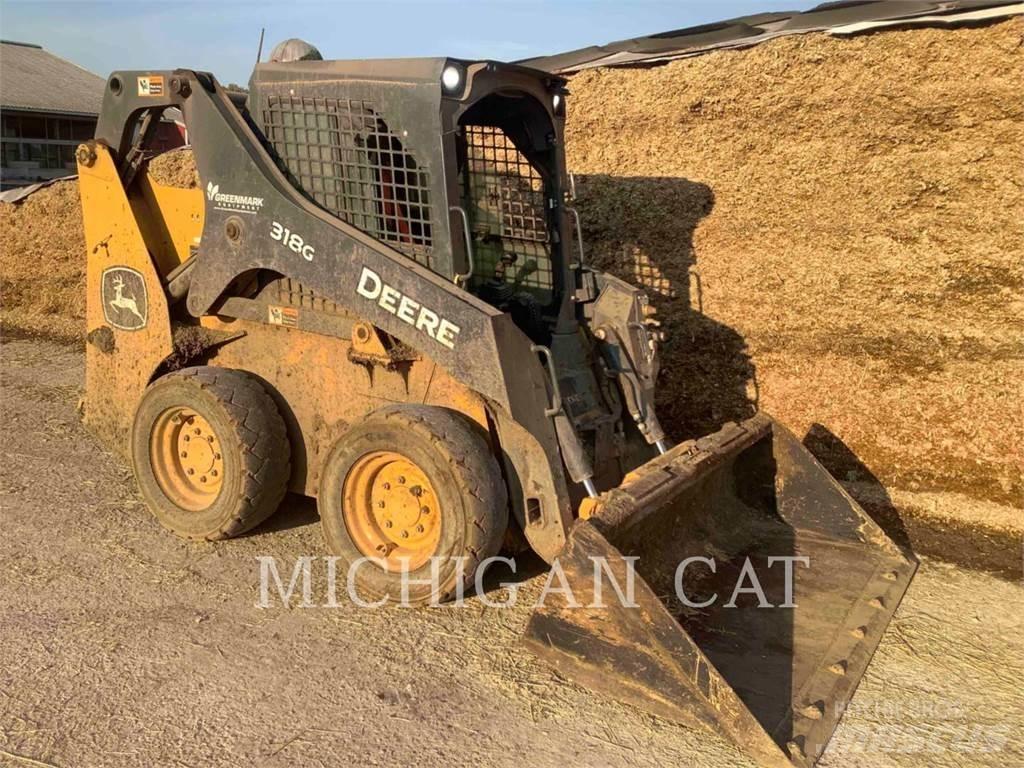 John Deere & CO. 318G 滑移装载机