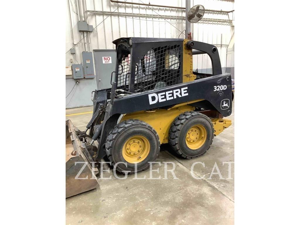 John Deere & CO. 320 D 滑移装载机