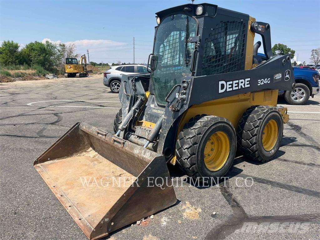 John Deere & CO. 324G 滑移装载机