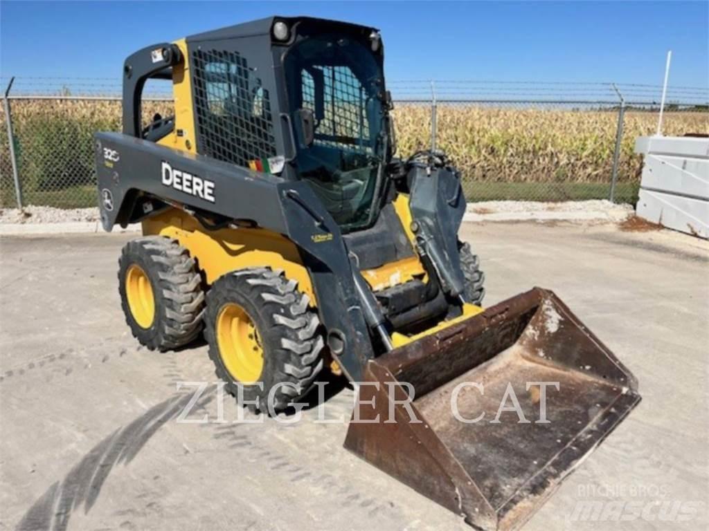 John Deere & CO. 328DS 滑移装载机