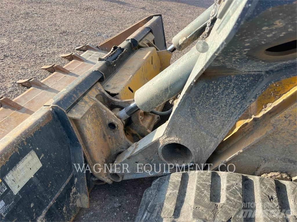 John Deere & CO. 331G 履带式装载机