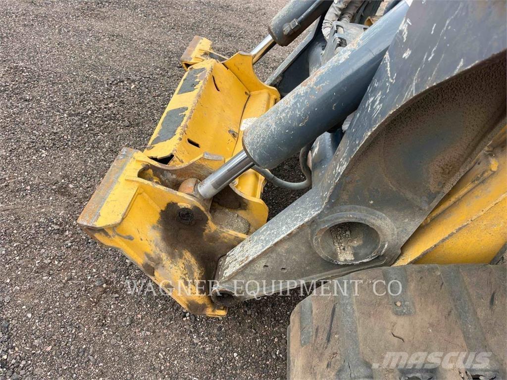 John Deere & CO. 333G 履带式装载机
