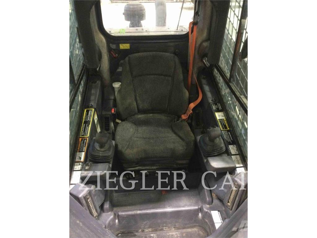 John Deere & CO. 333G 履带式装载机