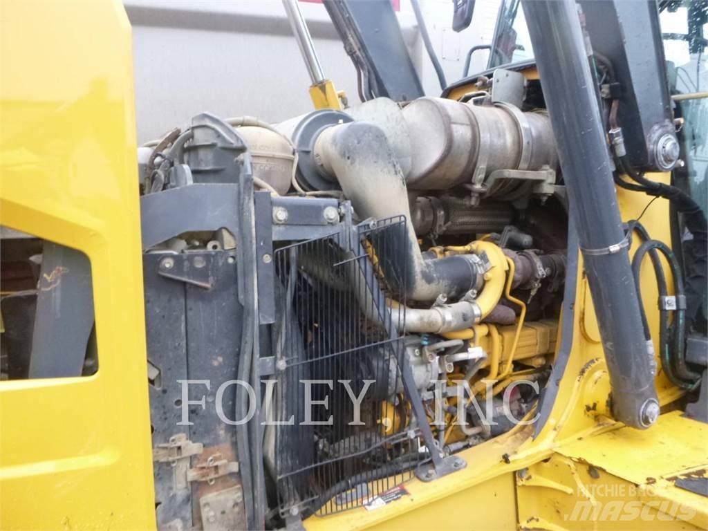 John Deere & CO. 410 反铲装载机