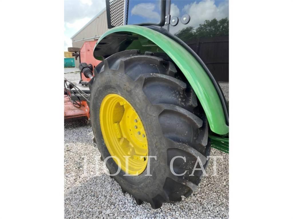 John Deere & CO. 5100E 拖拉机/农用车