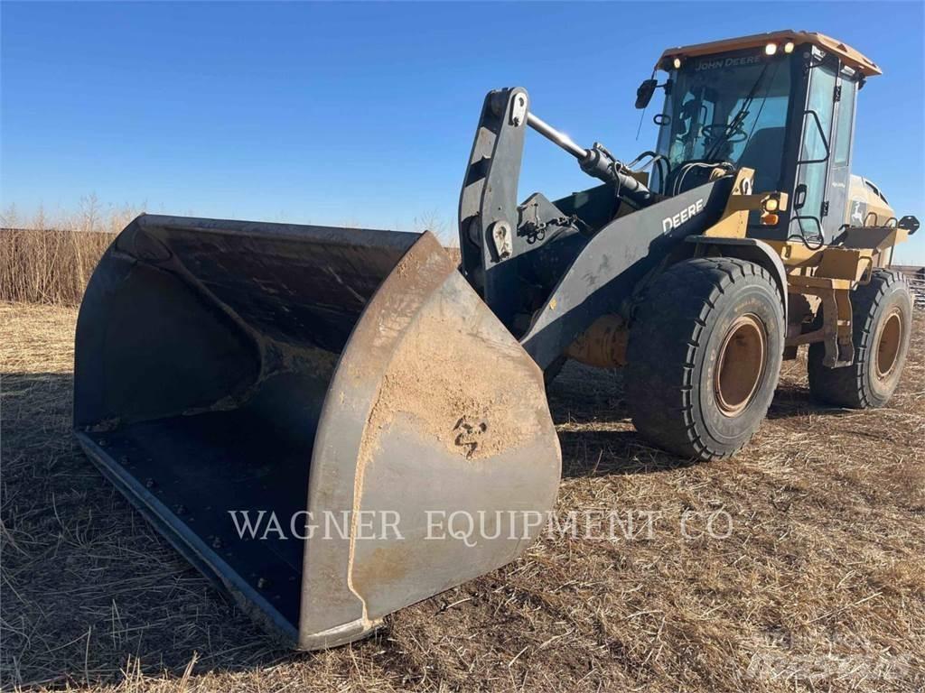 John Deere & CO. 524L HL 轮式装载机