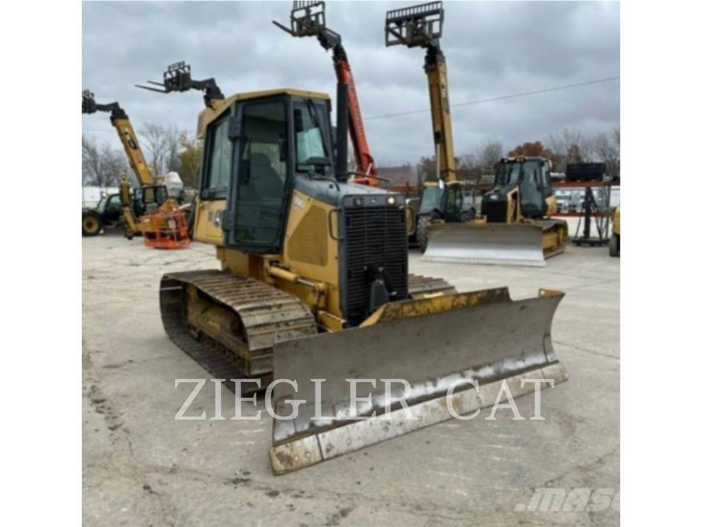 John Deere & CO. 550J 履带式推土机