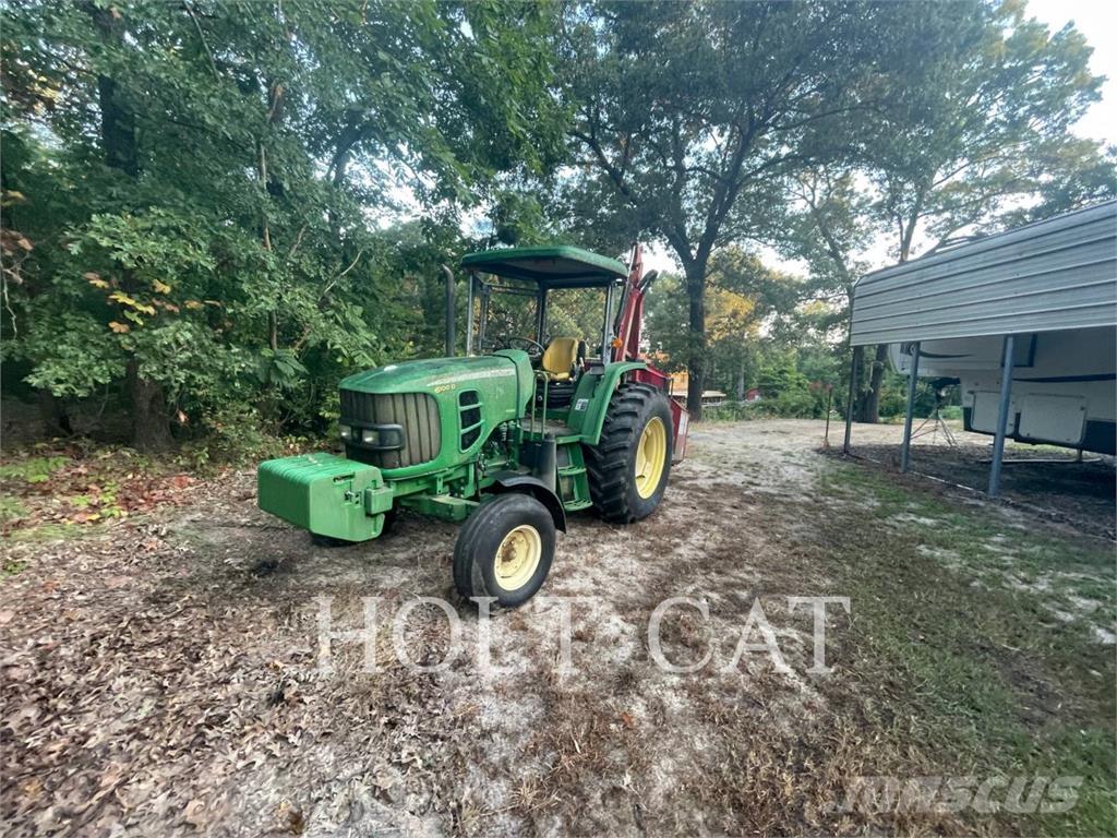 John Deere & CO. 6100D 拖拉机/农用车