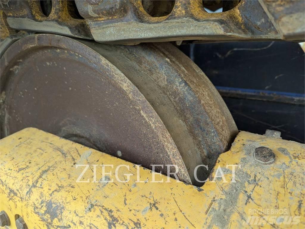 John Deere & CO. 700K 履带式推土机