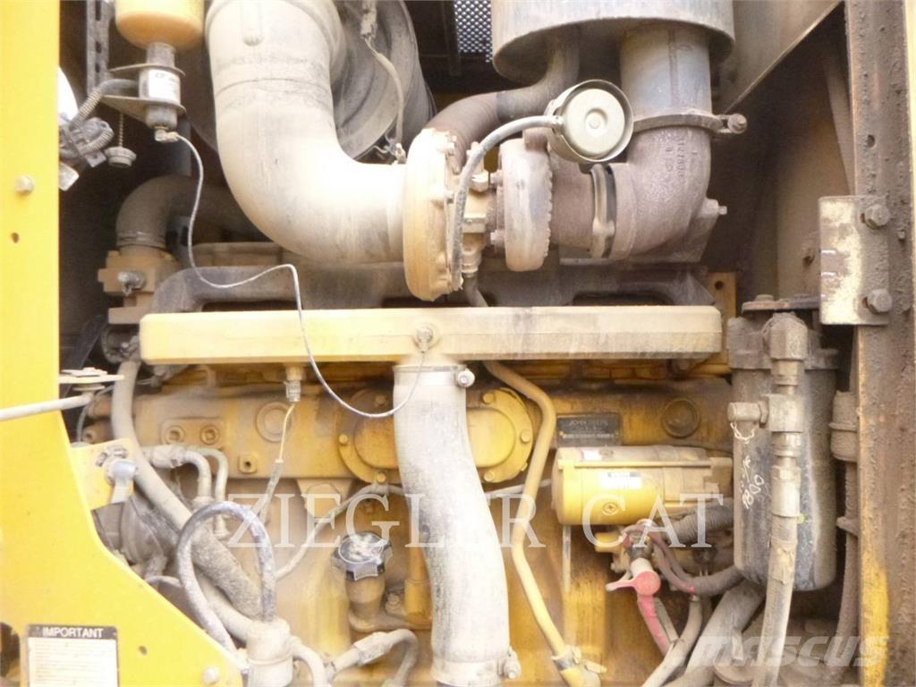 John Deere & CO. 770D 履带式推土机