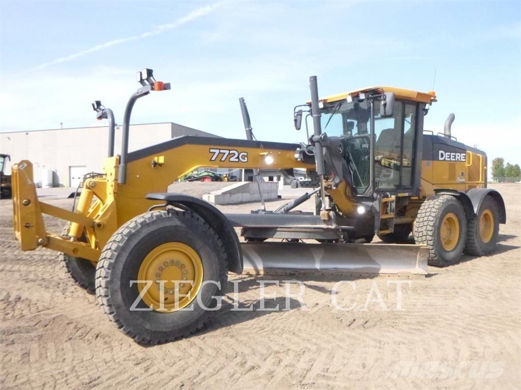 John Deere & CO. 772 G 平地机/推土机