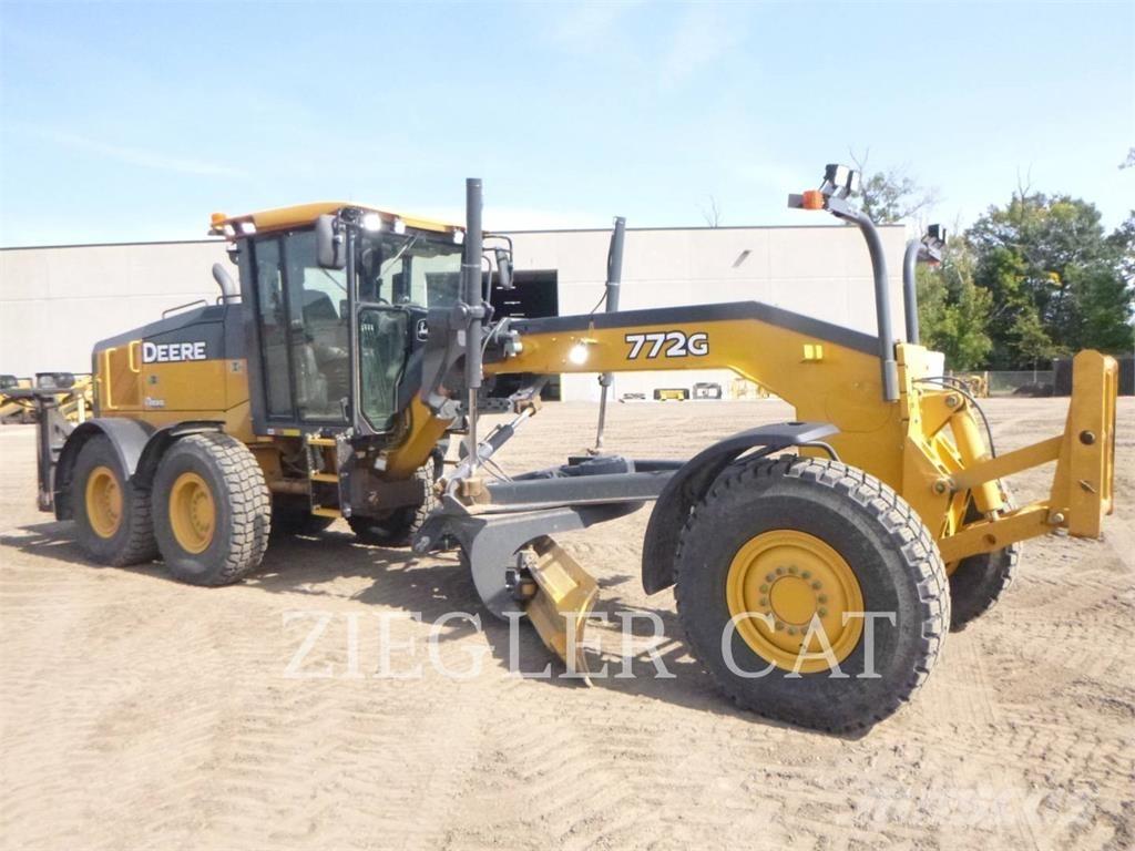 John Deere & CO. 772 G 平地机/推土机