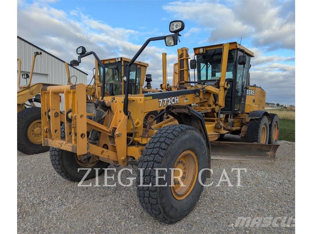 John Deere & CO. 772CH 平地机/推土机