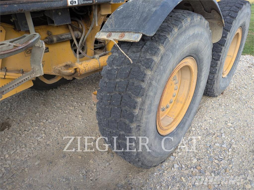 John Deere & CO. 772CH 平地机/推土机