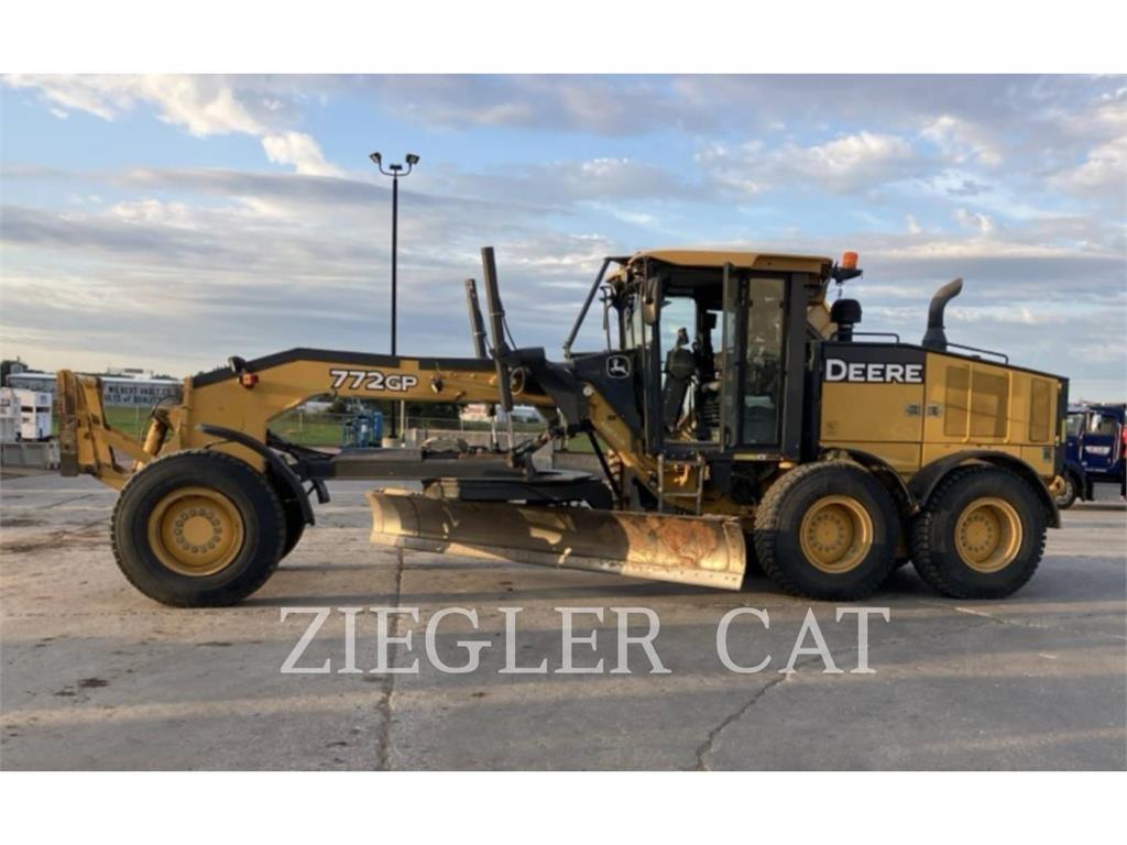 John Deere & CO. 772GP 平地机/推土机