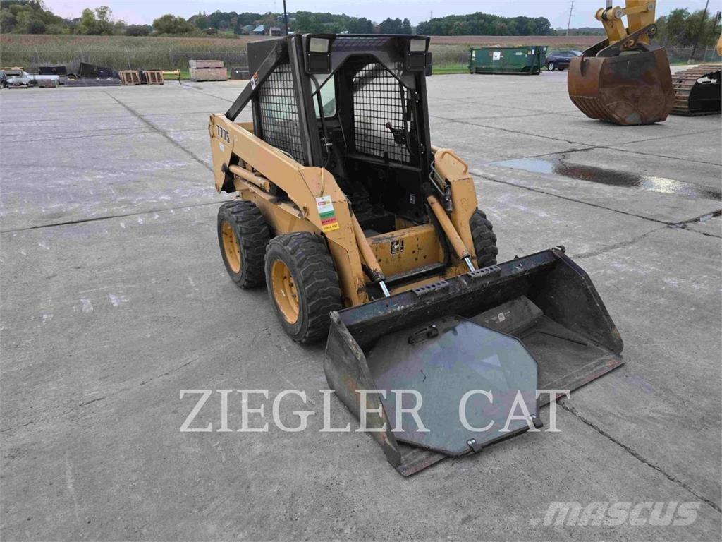 John Deere & CO. 7775 滑移装载机