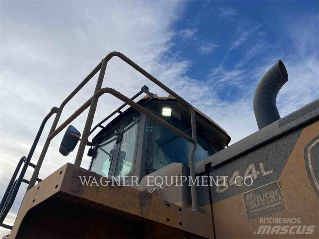 John Deere & CO. 844L 轮式装载机