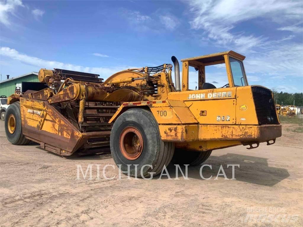 John Deere & CO. 862 铲运机