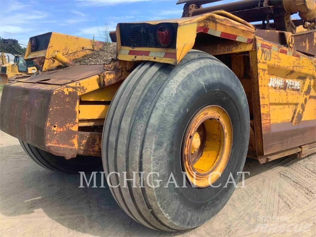 John Deere & CO. 862 铲运机