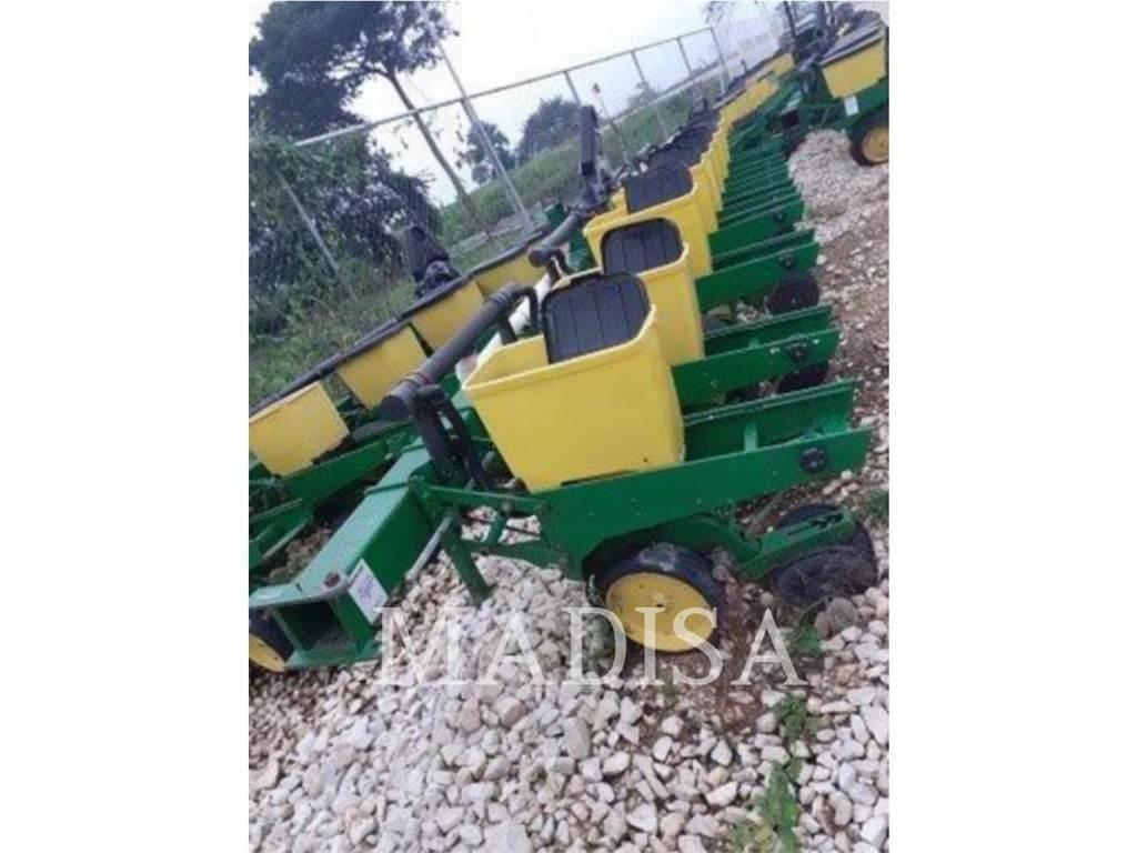 John Deere EMERGE 收割机
