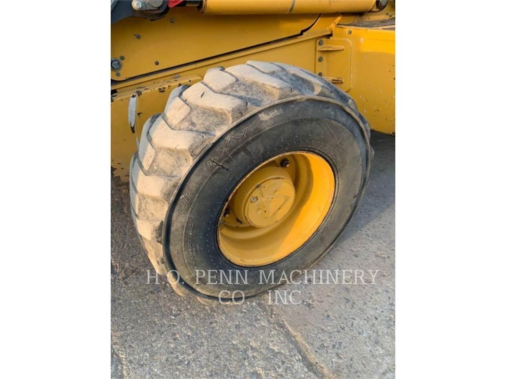 John Deere JD710D 反铲装载机