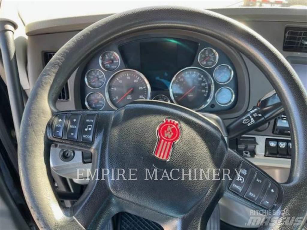 Kenworth (OBSOLETE) T680 发动机