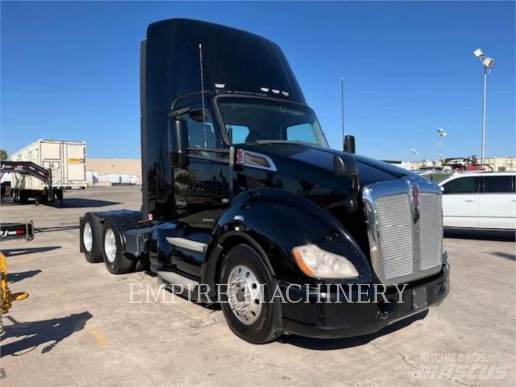 Kenworth (OBSOLETE) T680 发动机