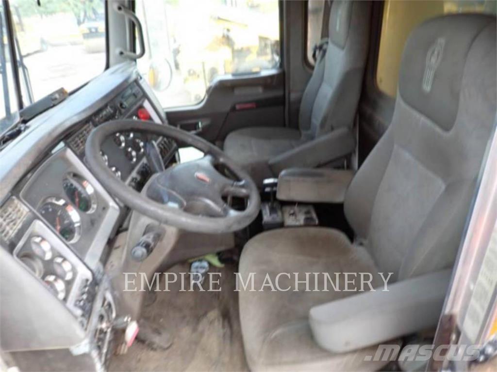 Kenworth (OBSOLETE) T800 油罐车