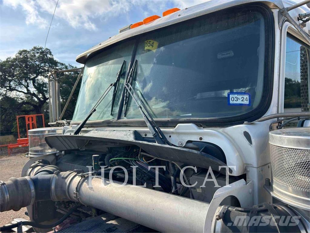 Kenworth T800 其他货车