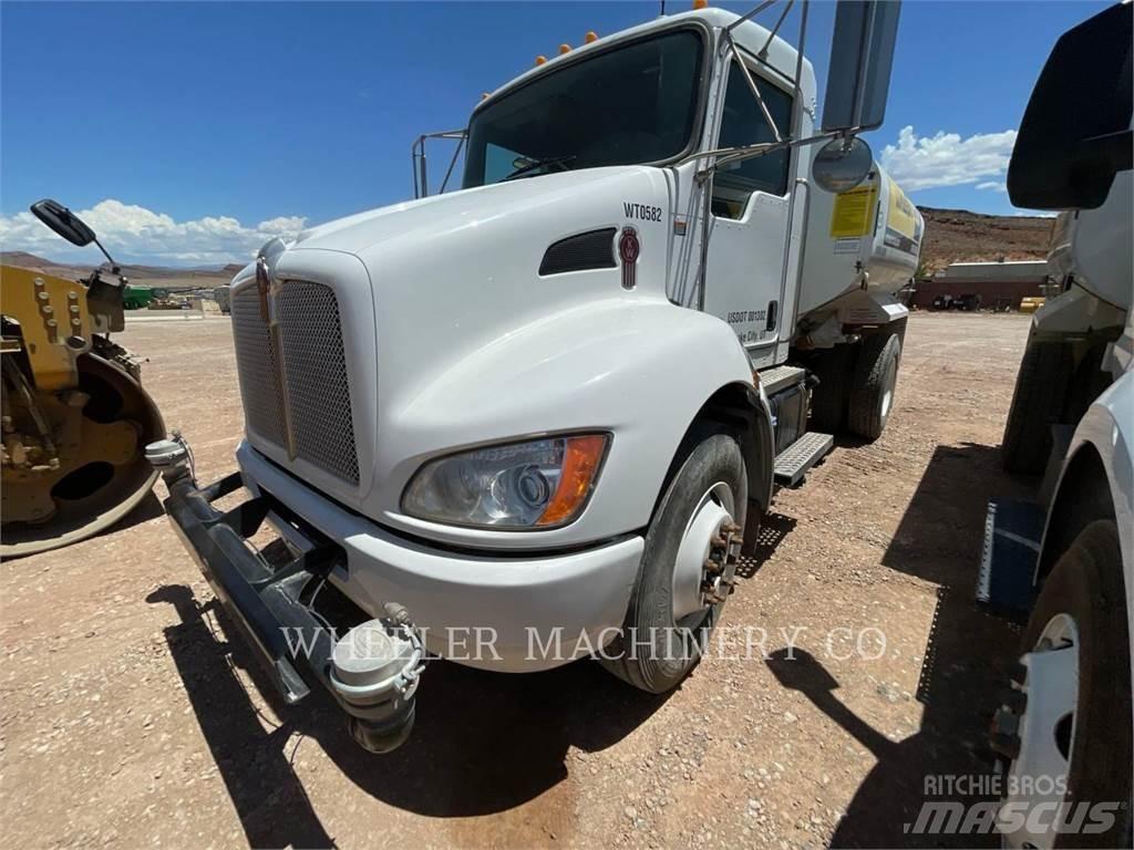 Kenworth WT2000 A 油罐车