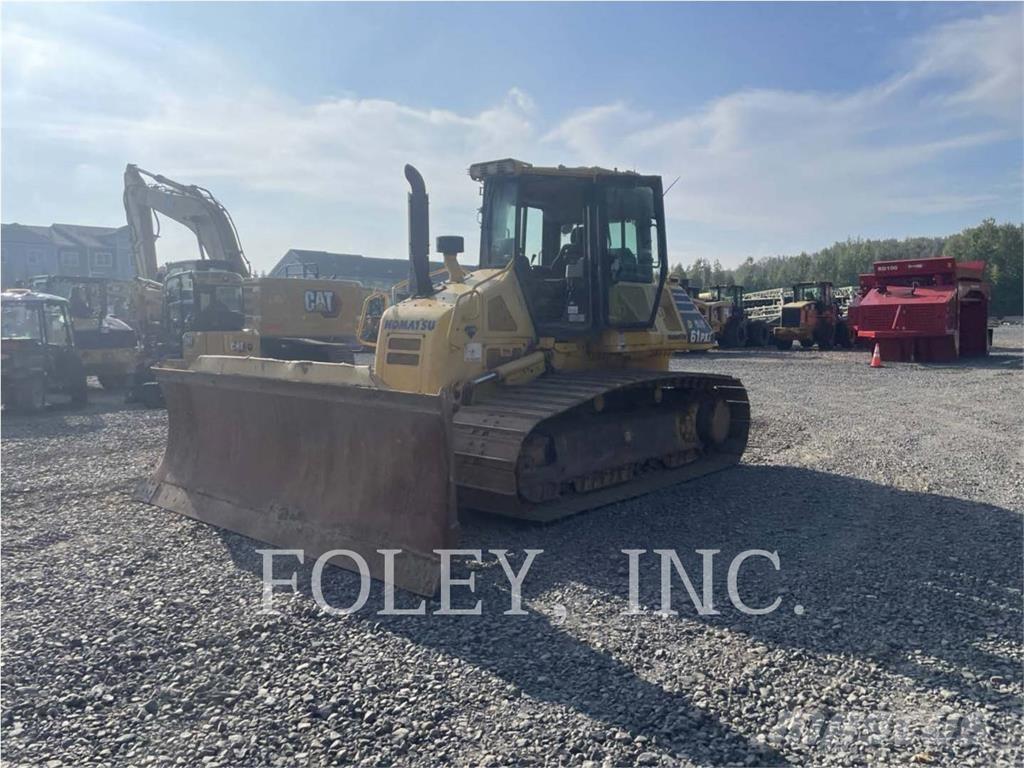 Komatsu D61PX1-23 履带式推土机