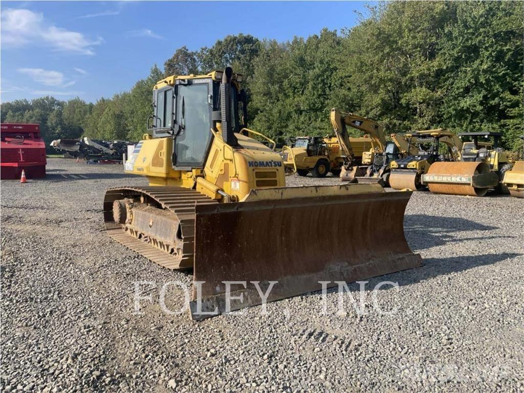 Komatsu D61PX1-23 履带式推土机