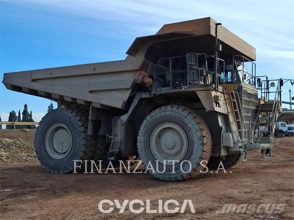 Komatsu HD785-7 铰接式自卸车
