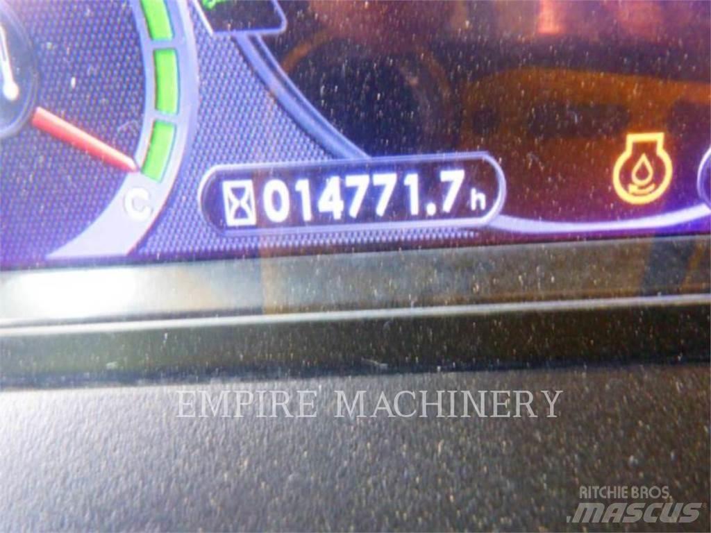 Komatsu HD785-8 铰接式自卸车