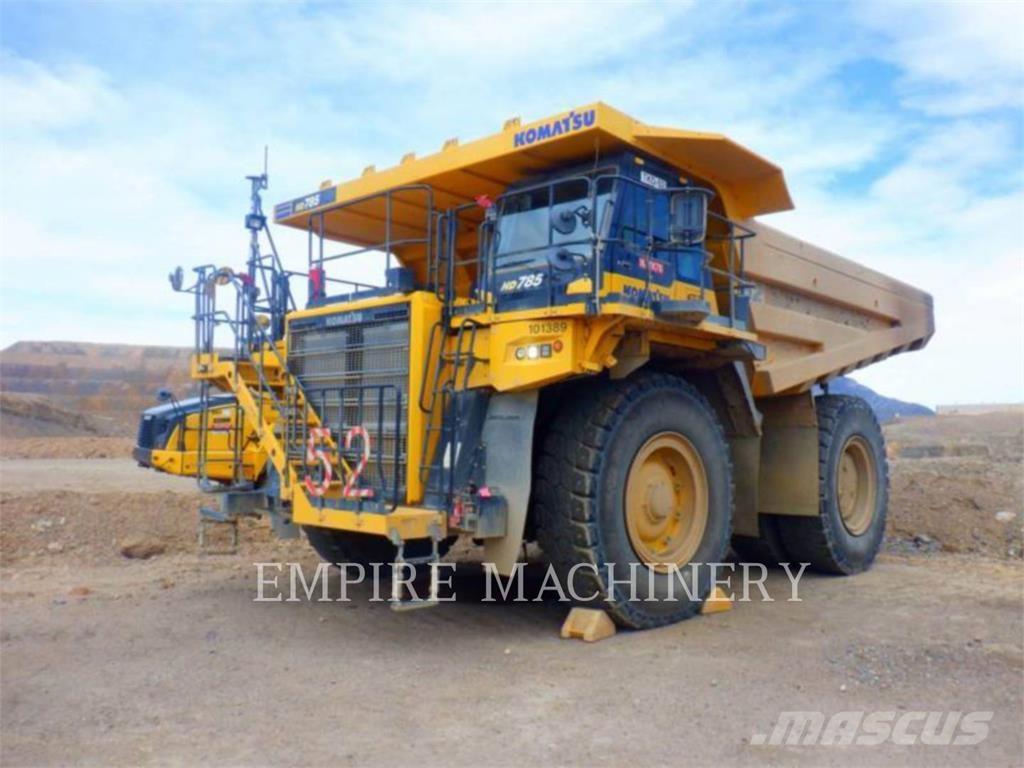 Komatsu HD785-8 铰接式自卸车