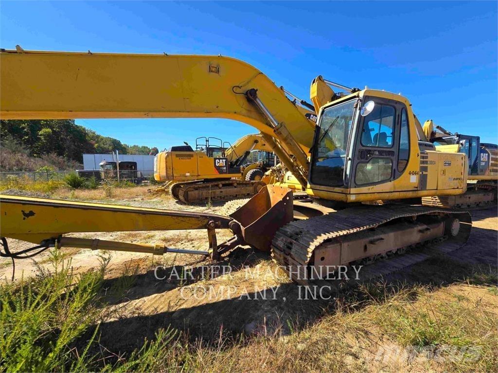 Komatsu PC220LC 履带挖掘机