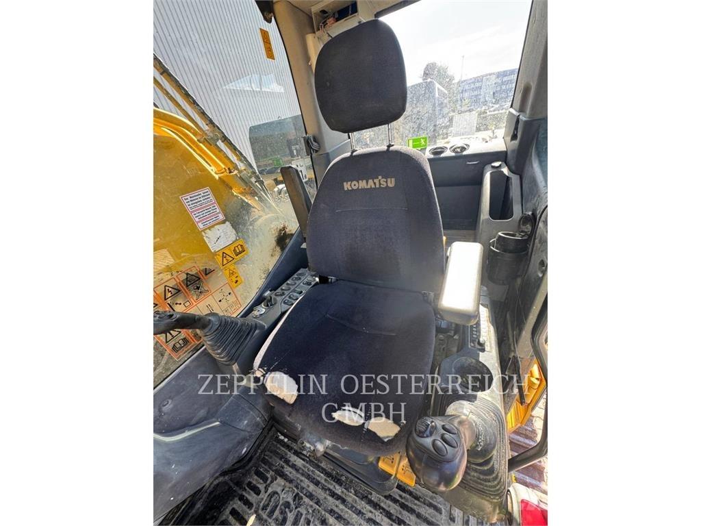 Komatsu PC450LC-8 履带挖掘机